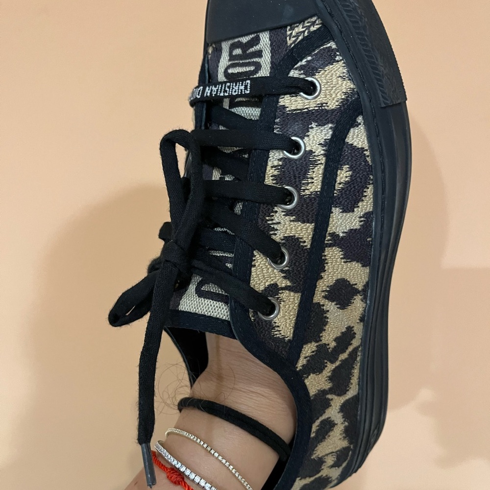 Limited Edition Christian Dior ANIMAL PRINT Black and Tan Sneakers size 9, $450 - Picture 3 of 15